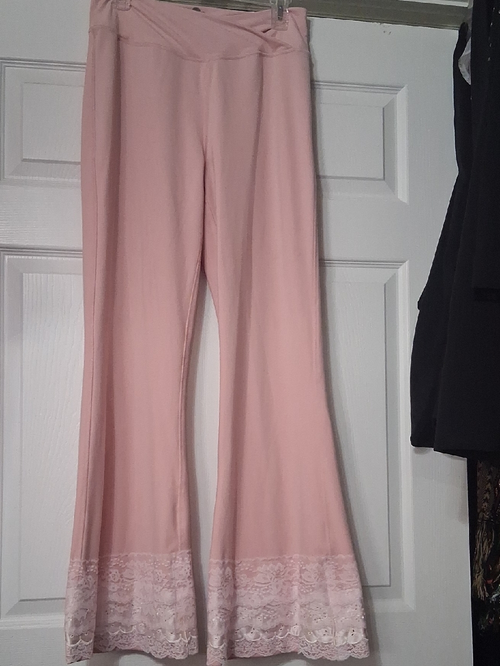 Body And Sol Women's Pink Lace-Hem Flared  Pants SZ L $28